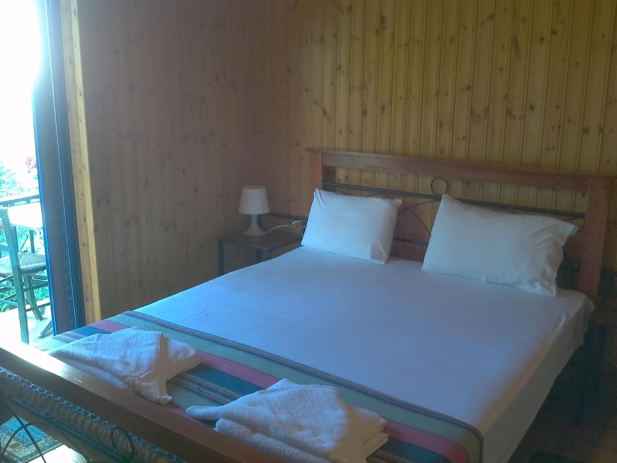 9 Musses Hotel Apartments Σκάλα Μιστεγνών Δωμάτιο φωτογραφία