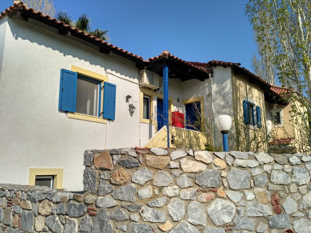 9 Musses Hotel Apartments Σκάλα Μιστεγνών Εξωτερικό φωτογραφία