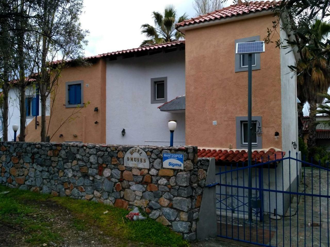 9 Musses Hotel Apartments Σκάλα Μιστεγνών Εξωτερικό φωτογραφία